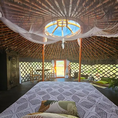Yurta Bora Bora Luxussátor L'Ametlla de Mar